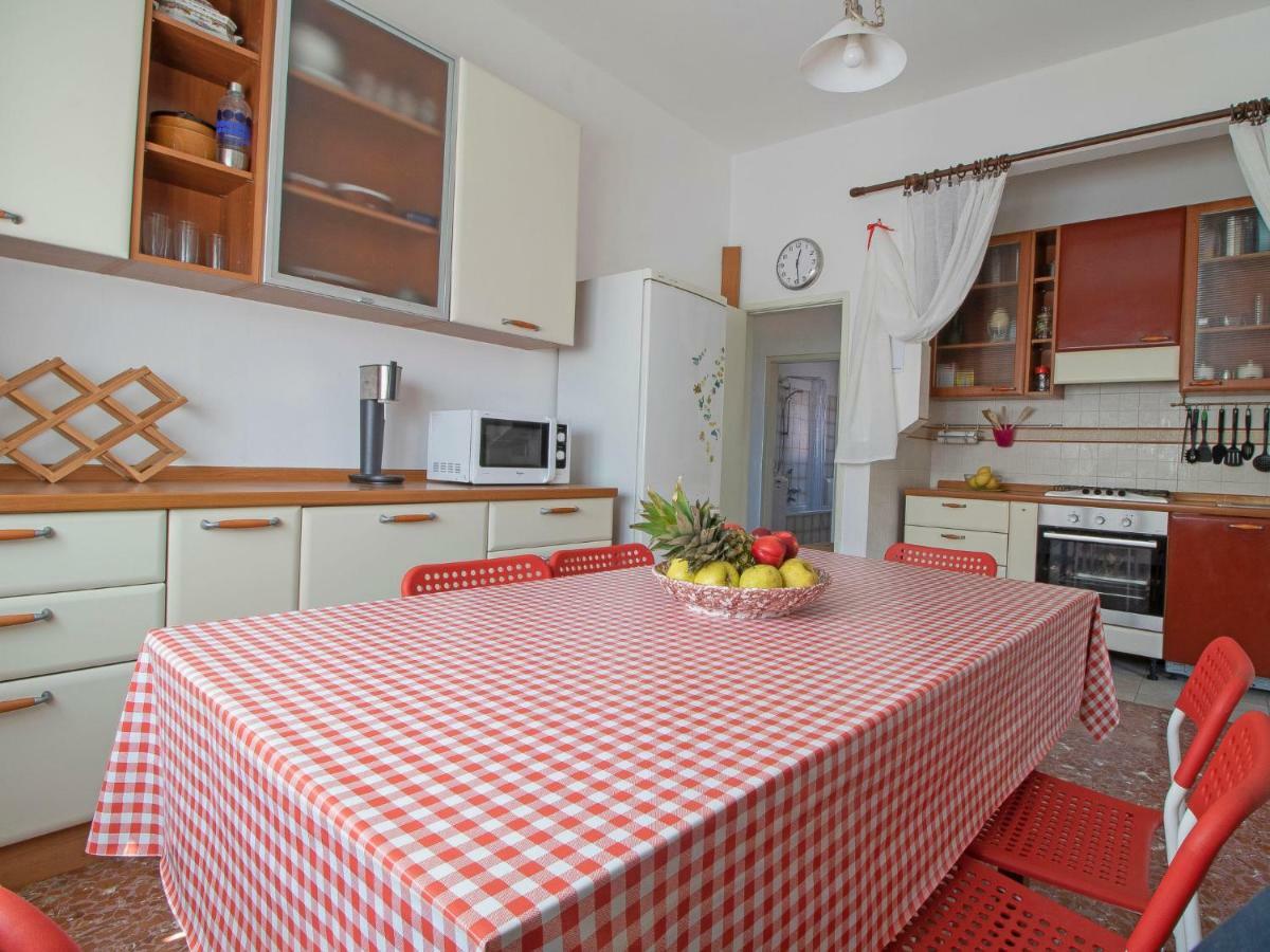 Apartment Sandra By Interhome Le Focette Zewnętrze zdjęcie